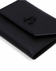 Cartera de piel Arthemisa, color negro, piel grabada, napa, herraje en metal, accesorio y bolso de lujo, marca 100% mexicana, cartera chica.