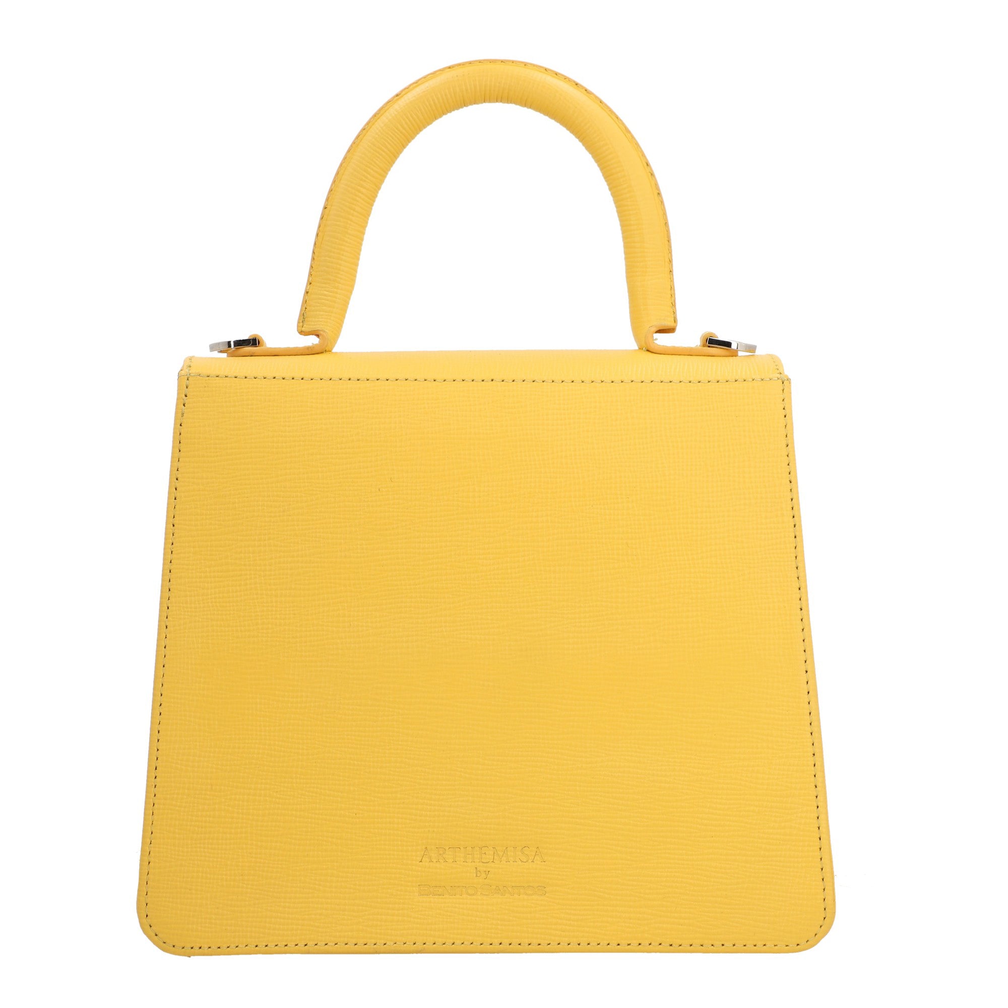 Bolso de piel Arthemisa by Benito Santos, color amarillo, piel grabada, bolso de mano, herraje en metal, accesorio y bolso de lujo, marca 100% mexicana, bolsa moderna, tamaño mediano, con asa de piel, cadena retirable, forro de tela, forma cuadrada, plumas avestruz.