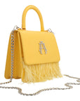 Bolso de piel Arthemisa by Benito Santos, color amarillo, piel grabada, bolso de mano, herraje en metal, accesorio y bolso de lujo, marca 100% mexicana, bolsa moderna, tamaño mediano, con asa de piel, cadena retirable, forro de tela, forma cuadrada, plumas avestruz.